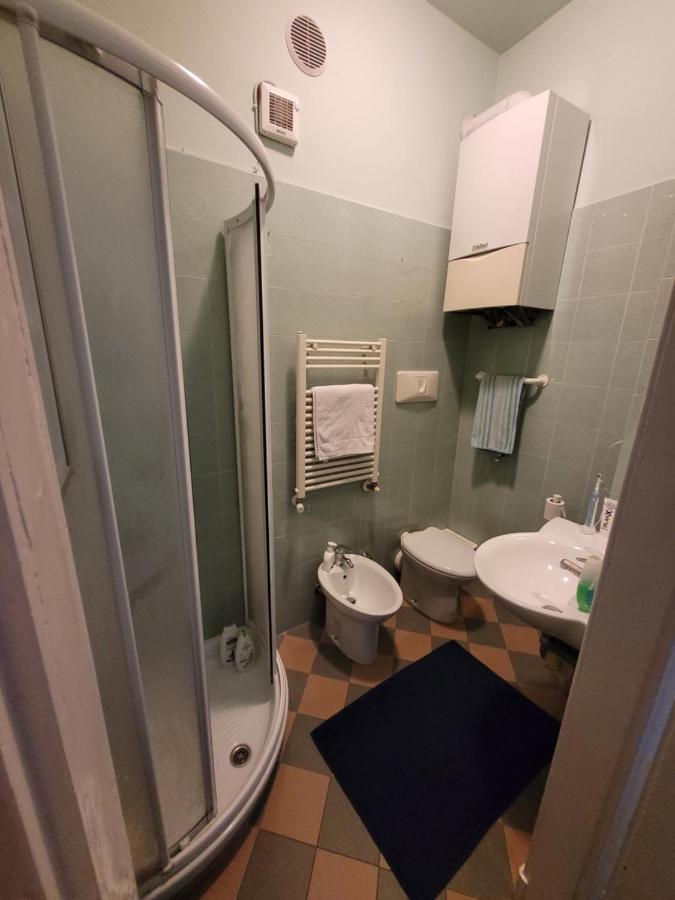 Trilocale In Villa Signorile Milán Exteriér fotografie