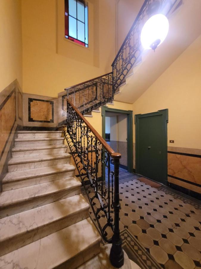 Trilocale In Villa Signorile Milán Exteriér fotografie